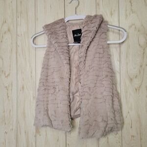 Me Jane Faux Fur Girls Vest 12